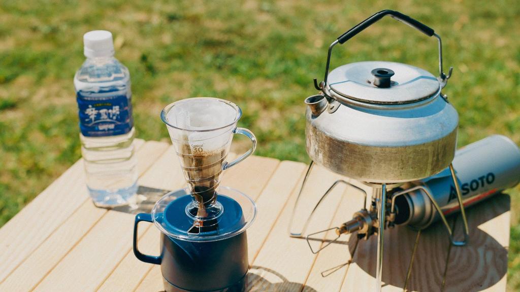 Коническая 30-дюймовая кофеварка с крутым углом, прозрачная, мерная ложка Tarachine Single Cup с бумажным фильтром (Чистый черный)