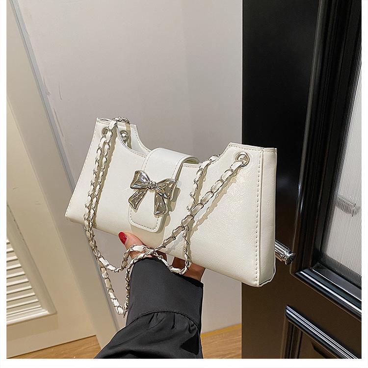 Сумка подмышкой женская 2024 новая красивая женская нишевая дизайнерская персонализированная модная повседневная сумка-мессенджер через плечо