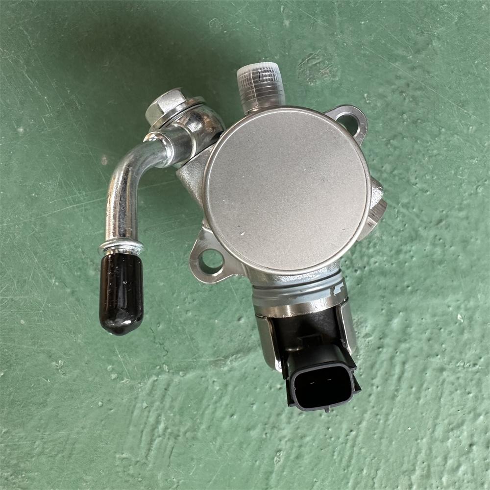 High Pressure Fuel Pump PE22-20-3F0 For Mazda 3 CX-3 2.0L L4