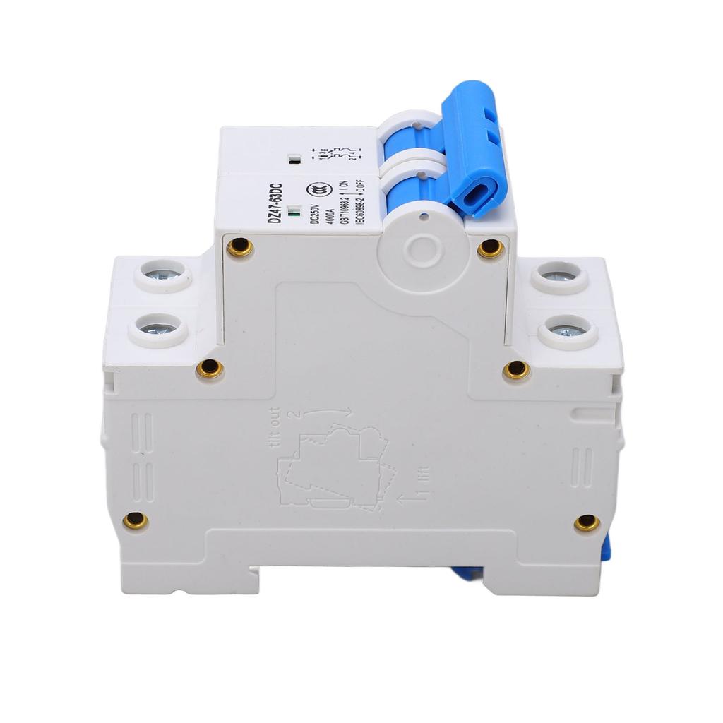 Photovoltaic DC Circuit Breaker 2P 4KA Segmentation Capability Flame Retardant PV Miniature Air Circuit Breaker DC250V