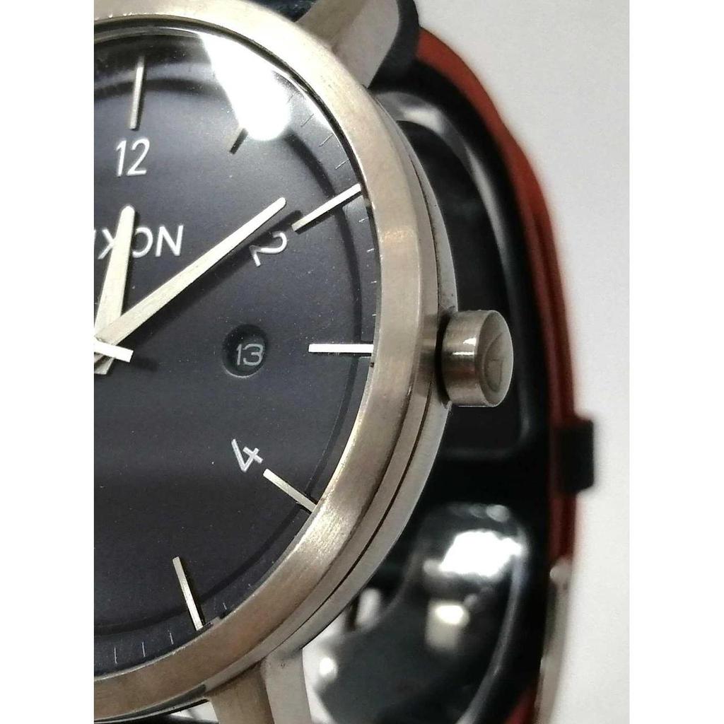 Used NIXON THE SENTRY SS body only