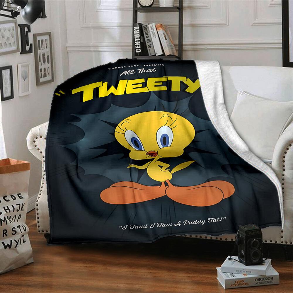 1pc Tweety Bird Looney Tunes Soft Skin-Friendly Flannel Blanket with Digital Printing, Various Sizes Available for Family, Friends, Birthday038