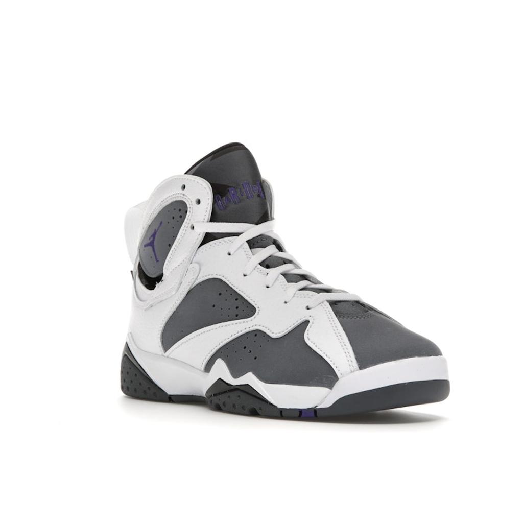 Детские кроссовки Air Jordan 7 Retro GS Flint 2021 White Flint-Grey Varsity-Purple DJ2777-100