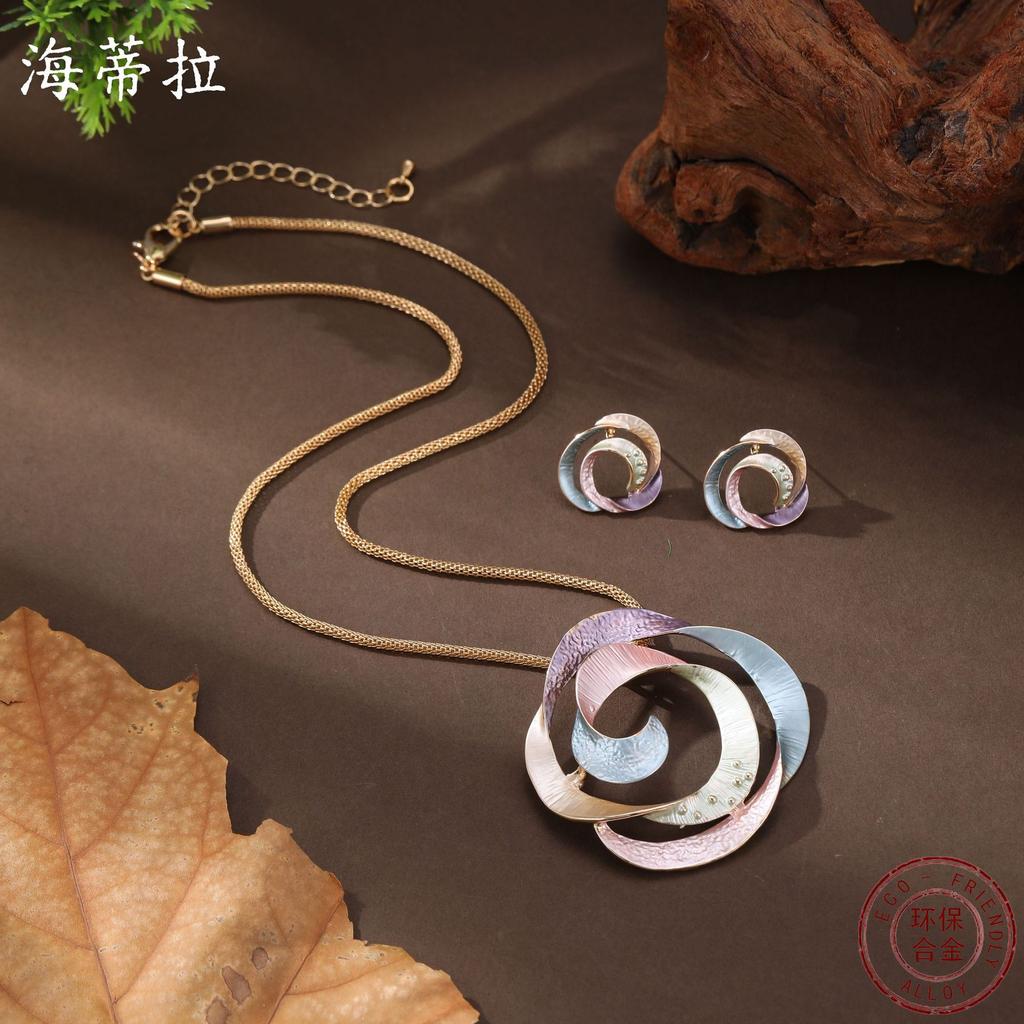 Новый эмалевый цвет полые серьги-пусеты с розой и подвеска, женская модная универсальная цветочная шейная цепочка