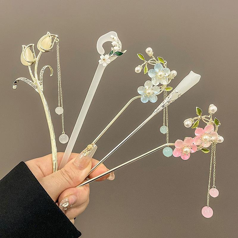 Classic Chinese Hair Stick Pins For Women Butterfly Flower Star Fresh Handmade Hairpins Charm Jewelry Accessories Hair Ornaments