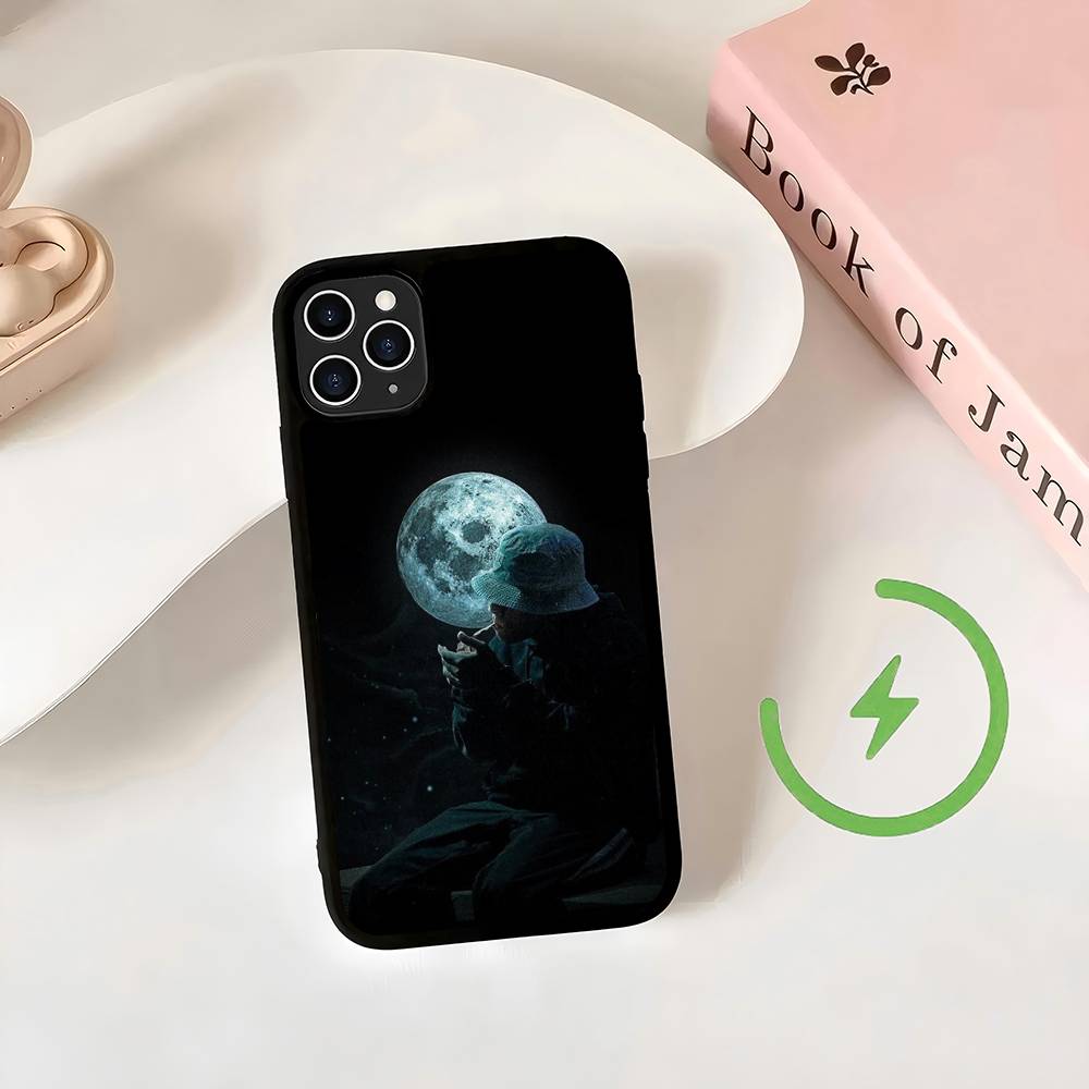 Singer Trueno Magnetic Wireless Charge Phone Case For iPhone 14 13 12 11 15 16 17 Pro Max Magnetic Cover