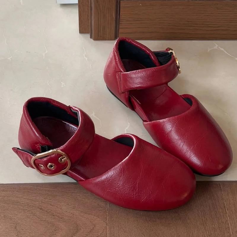 Модные туфли-лодочки на плоской подошве Red Mary Janes с пряжкой на ремне 2025 Весна Осень Новые Удобные Повседневные Плоские Туфли для Ходьбы