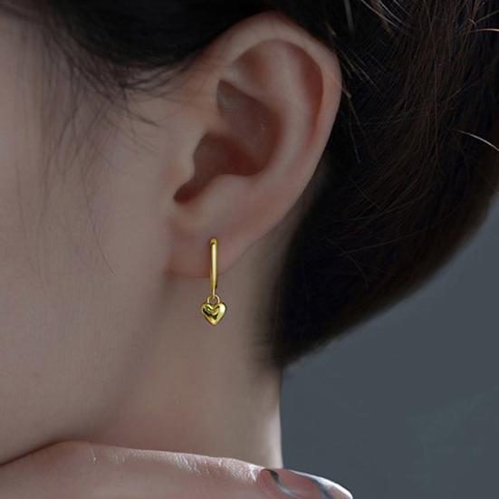 1 пара женских серег Huggie с гальваническим покрытием в форме сердца, одноцветные серьги, медные украшения для ушей, женские украшения