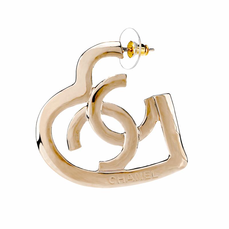 Chanel Серьги Gap Heart Double C из металла Женский стиль