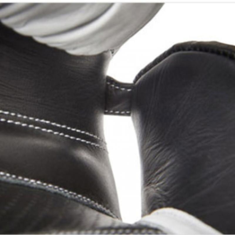 Reebok Галерея Reebok Combat Кожаные тренировочные боксерские перчатки Белые
