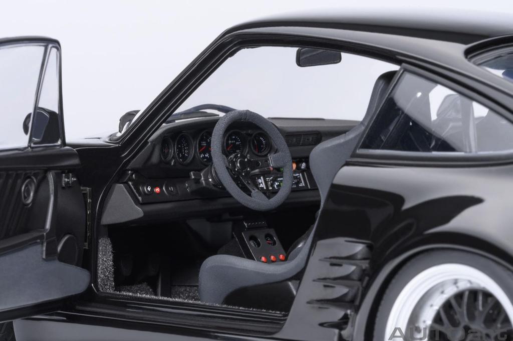AUTOart Масштаб 1/18 Porsche 911 (930) Турбо "Wangan Midnight" Blackbird (Спецификация Том 1) Готовая продукция 78158