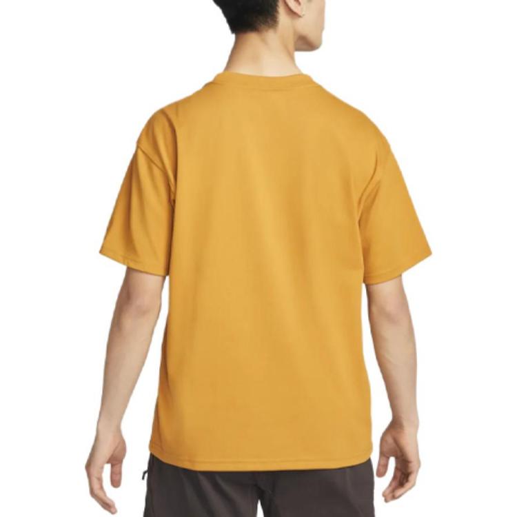Men's Nike T Shirts Men's Yellow Crew Neck Moderate Straight Fit