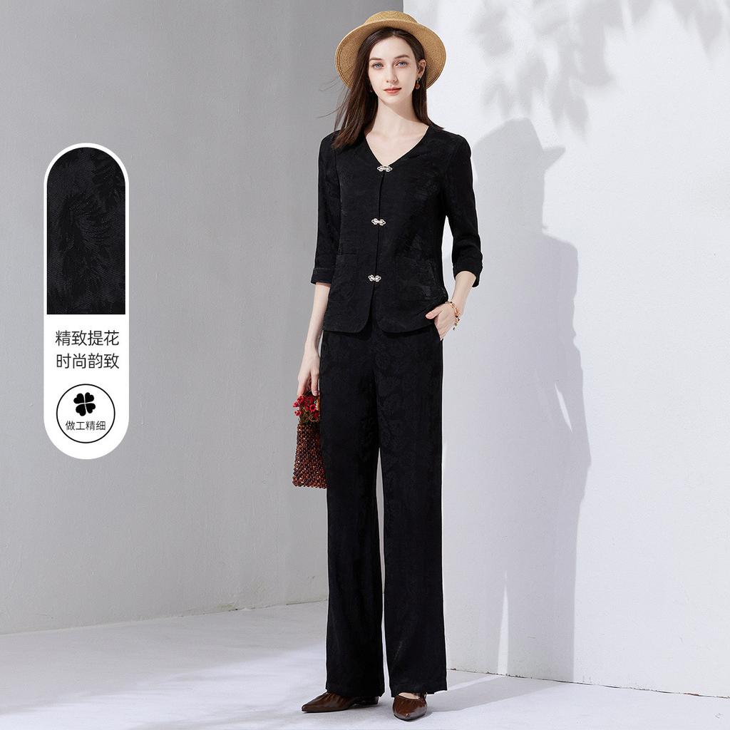 Retro Jacquard Buckle New Chinese Style Women's High End Set Autumn Style V-neck Show Style