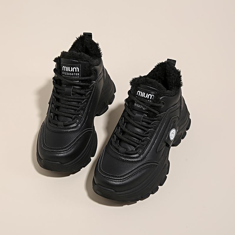 CRLAYDK Зимние массивные кроссовки для женщин на платформе до щиколотки с меховой подкладкой Теплые спортивные туфли на танкетке из кожи для ходьбы Модные теннисные туфли