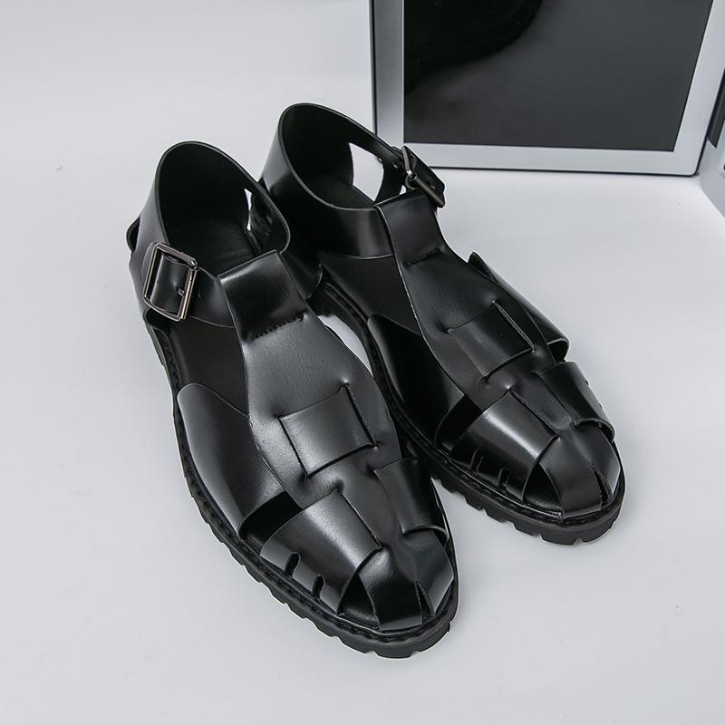 Classic Summer Men Sandals European-style Casual Comfortable Breathable Fashionable Beach Sandals Business Office Men Sandals