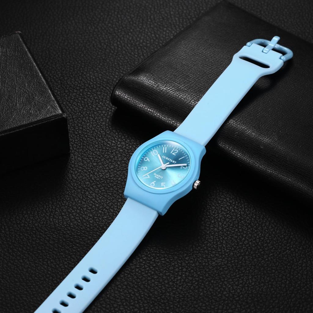 Watch for Girls Silicone Strap Cute Analog Display Simple Quartz Watch School Girls Fashion Watch New Semester Graduation Birthday Celebration