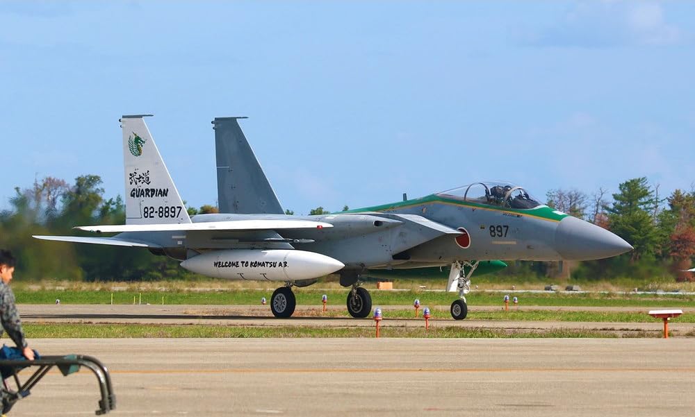 PLATZ ВВС Японии Орел 303-я эскадрилья Совместные учения Бусидо Страж 2023 Специальная окраска Пластиковая модель 1/72 Самооборона F-15J Япония-Австралия