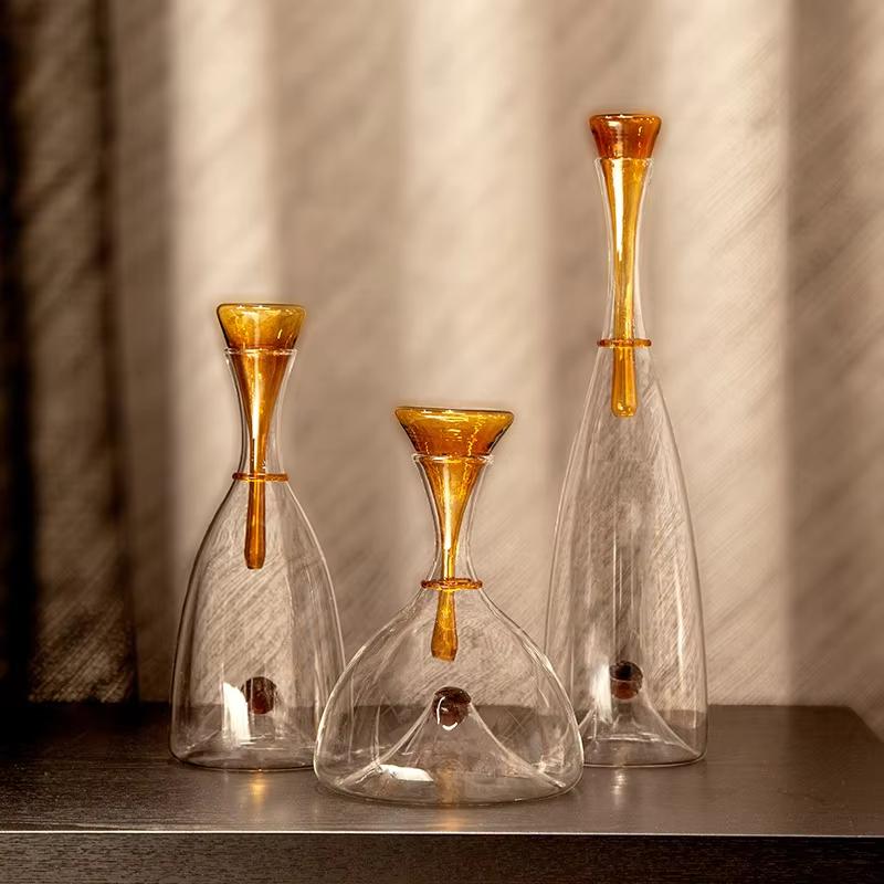 Modern Minimalist Glass Decanter Home Bar Restaurant Party Decanter Brandy Whiskey Tequila Wine Divider Wine Cabinet Decoration
