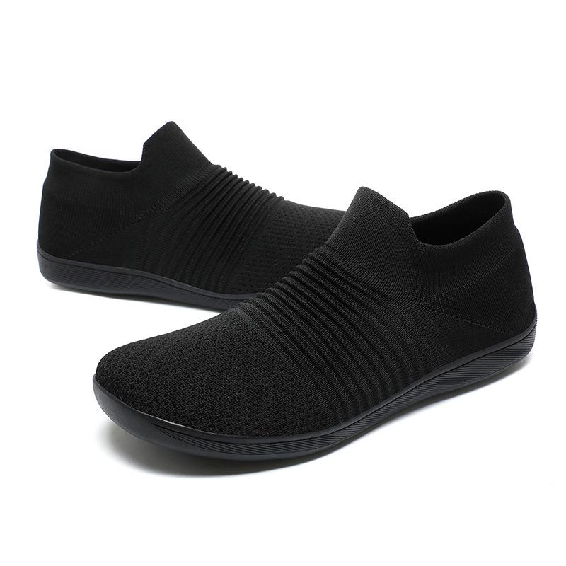 New outdoor casual wear-resistant breathable widened fly-woven non-slip low-top couple shoes men's shoes