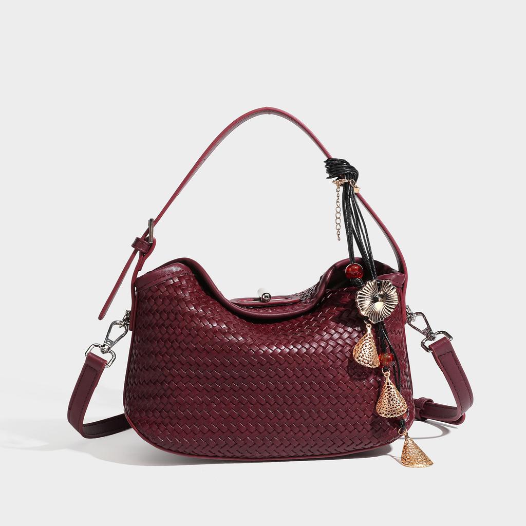 Niche Design Imitation Woven Hand-held Armpit Bag, Gentle Style Shoulder Bag, Crossbody Flip Cover Pillow Bag
