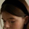 L U I R E Velvet Headband
