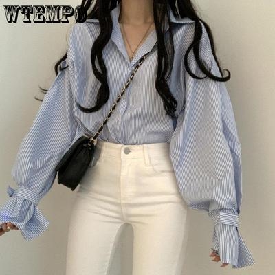 Женская рубашка весны и осени. Свободная и универсальная рубашка с дизайнерским акцентом и небольшим количеством рукавов-фонариков.