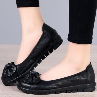 Туфли для женщин, новые весенние и осенние женские туфли на плоской подошве, однотонные, с круглым носком, с бабочкой и неглубокой горловиной, Zapatillas De Mujer