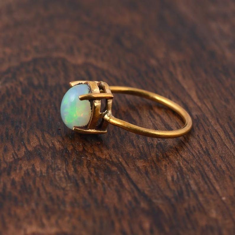 Кольцо с драгоценным камнем из эфиопского опала, кольцо из желтого золота, кольцо с зубцами из серебра 925 пробы, штабелируемое кольцо, женское кольцо, дизайнерское кольцо