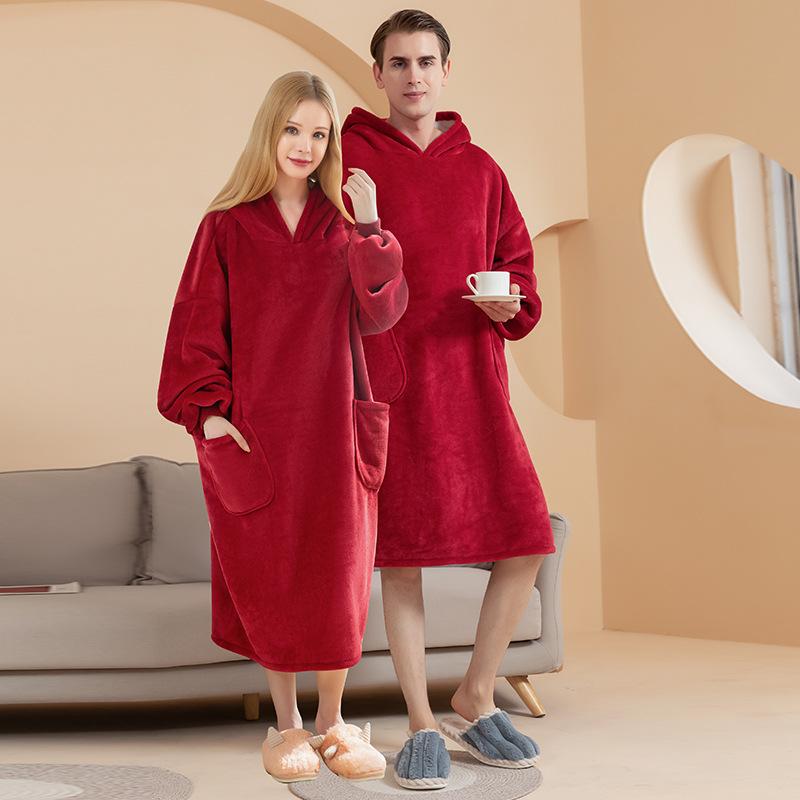 Wearable Blanket Hoodie for Men Oversized Hooded Blankets Sweatshirt Cozy Warm Fleece Blanket with Sleeves Adults Winter House Robes With Pocket