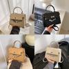 Retro Fashion Ladies Handbag 2023 New Autumn And Winter High-end Kelly Small Square Bag Cross-border Trend Khaki Black Yellow Beige