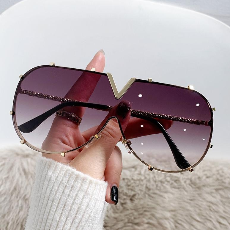 Fashion Brand Square Sunglasses For Women Vintage Metal Frame Retro Luxury Designer Female Sun Glasses Trendin Uv400 Eyewear