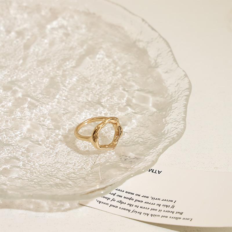 Винтажное европейское и американское кольцо из сплава геометрического дизайна с открытой шинкой для женщин