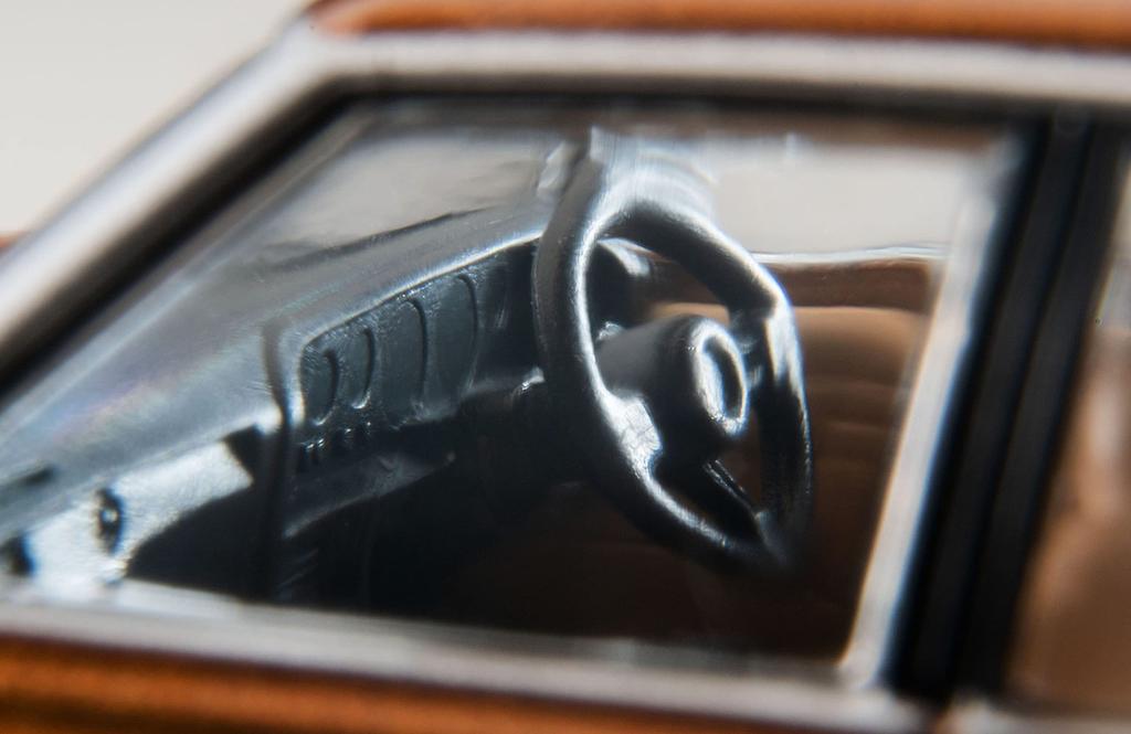 Tomica Limited Vintage Neo Ogikubo Spirit Nissan Skyline L Type Extra Specification Brown Finished Product 320531 1/64 LV-N Vol.10 2000GT-E