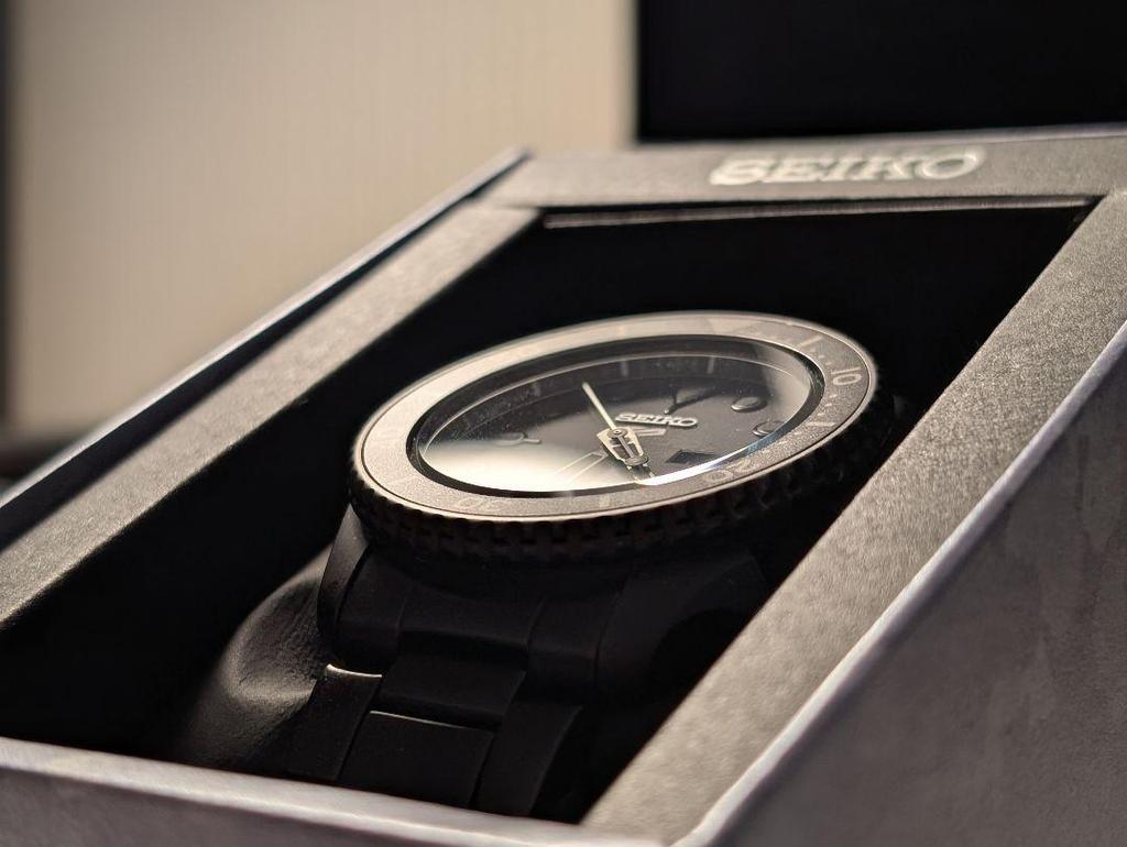 [USED] SEIKO 5 Sports Street SBSA075