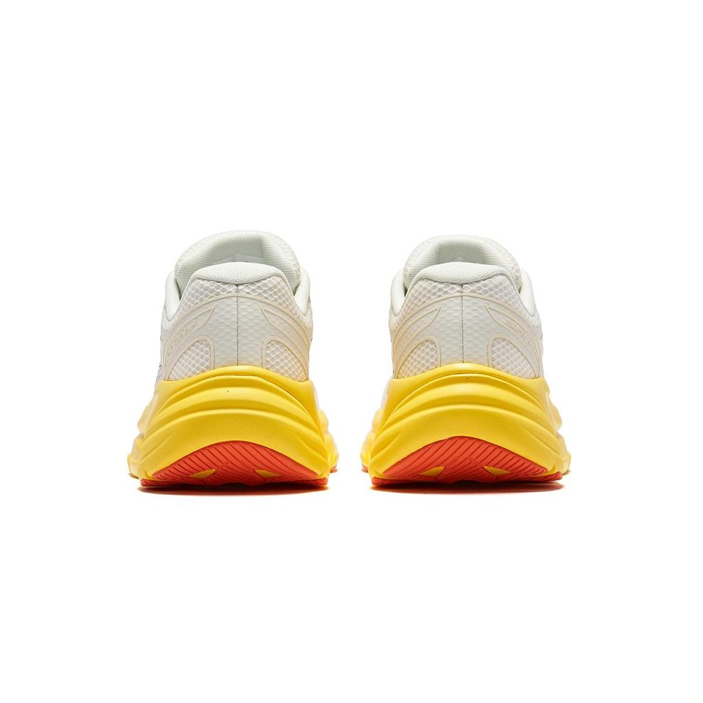 SAUCONY Унисекс Кроссовки для бега Guard AMR Бежевый Черный S28238-3