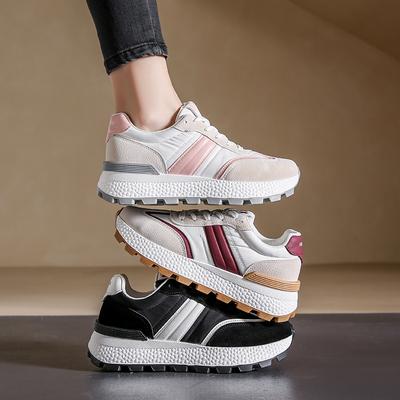 Модные кроссовки Женская обувь Летняя повседневная спортивная обувь для скейтборда Весенняя мода Дышащие вулканизированные кроссовки Обувь для женщин