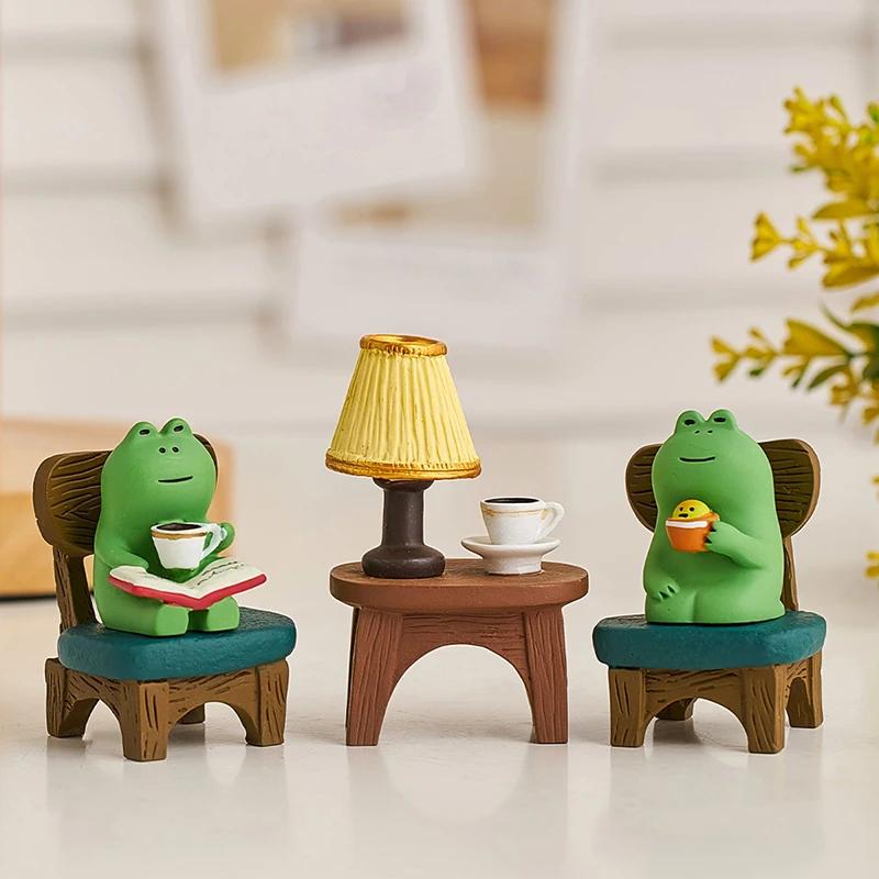 Cute Frog with Rocker Chair Healing Mini Home Office Decoration Desktop Decor Japanese Style Charming Gifts for Friends Wholesal