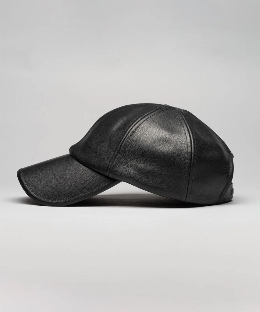 032Ssi (U) Leather Cap Black