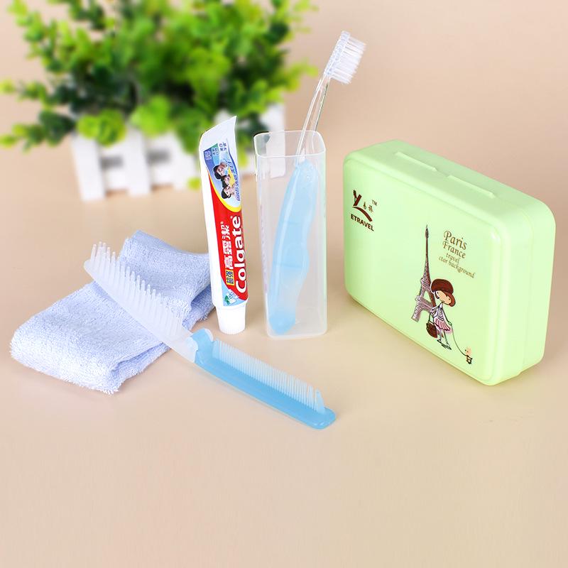 ЭТРАВЕЛ: Компактный дорожный бокс для зубных щеток и многофункциональный стакан для хранения зубной пасты