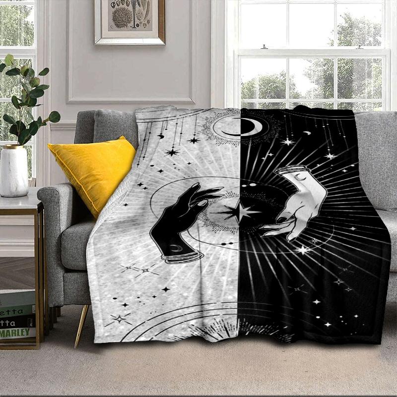 Golden Hamsa Symbol Blanket Flannel Blanket Throw Blanket Sofa Cover Blanket Soft Premium Blanket Picnic Blanket Tv Blanket Gifts