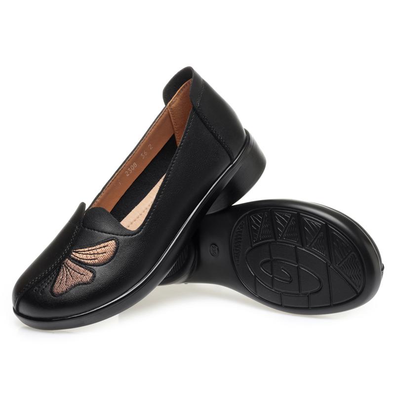 Модные женские балетки AIYUQI 2025 из натуральной кожи, весенняя повседневная обувь, женские слипоны, обувь для мам среднего возраста, нескользящая