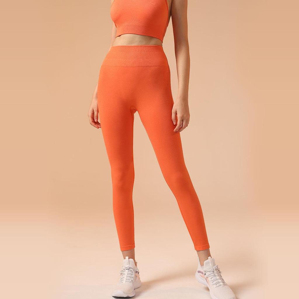 Женский бесшовный плиссированный комплект для йоги из двух частей: Завышенная талия, облегающий крой для фитнеса на открытом воздухе