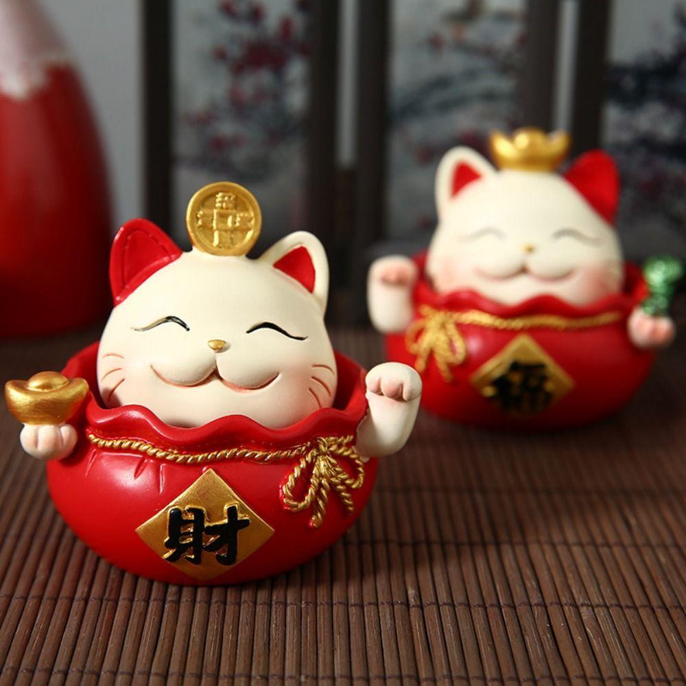 Shake Head Lucky Cat Car Decoration Waving Arm Maneki Neko Ornament  Desktop Decoration