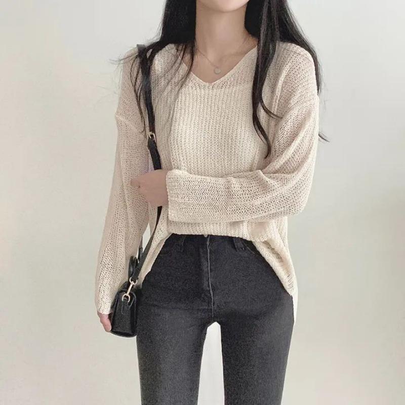 V-neck Fashion Loose Pullover Knitted Sweater Thin Sunscreen Blouse Women Long Sleeve Cover Up 2025 New Elegant Solid Knitwear Korean Solid Color Top