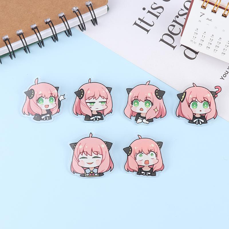 Значок с героями мультфильмов, аниме, шпион, семейная периферия, Арния, акриловая брошь, милое выражение, сумки для одежды, декоративная подвеска-паста