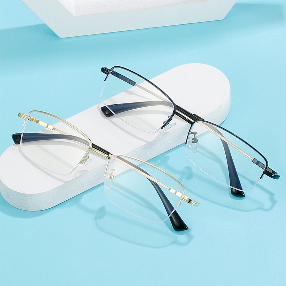 New Fashion Square Frame Ultra Light Myopia Glasses Eyeglasses Blue Light Blocking Vision Care