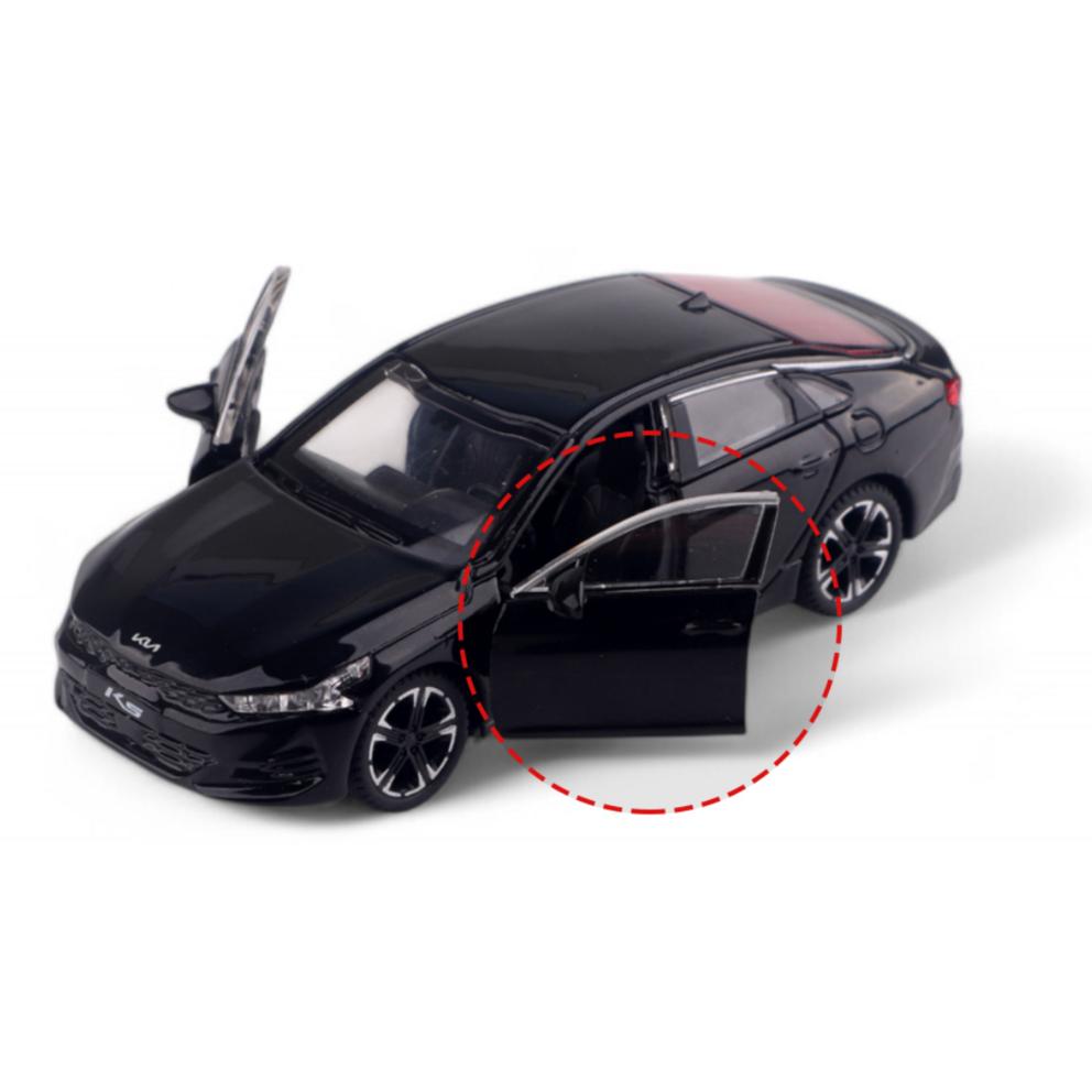 Металлическая модель автомобиля Kia 2022 K5
