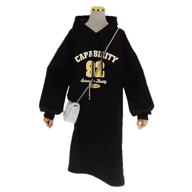 Женское худи с капюшоном большого размера свободное толстое теплое платье средней длины