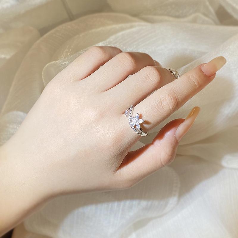 Exquisite Shiny Zircon Five Pointed Star Women's Ring Birthday Gift Ring Bestie Gift