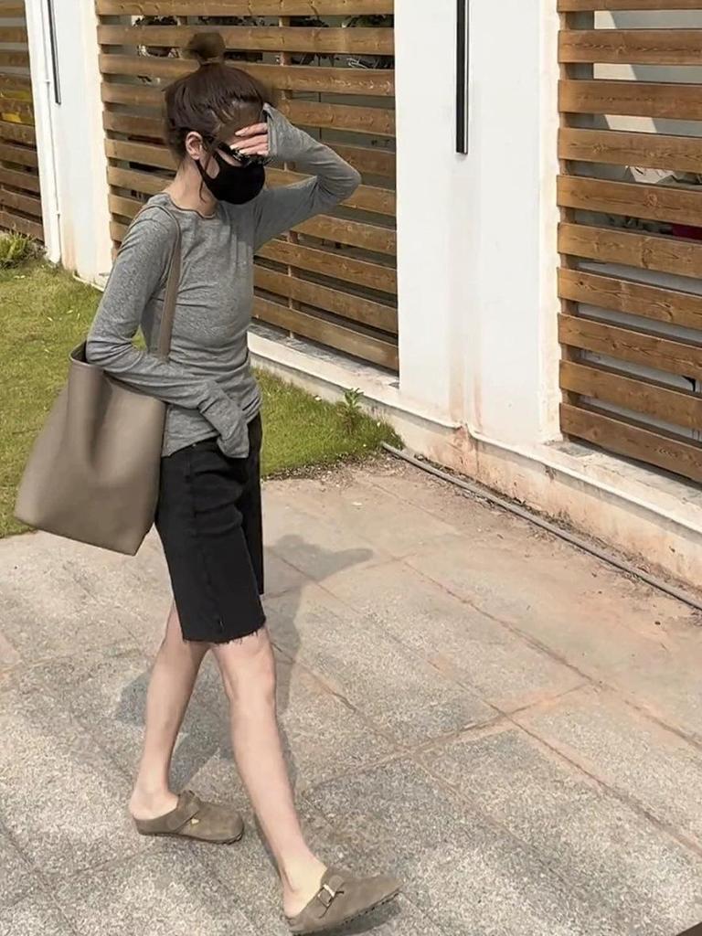 Белая солнцезащитная блузка: Женская коллекция весна/лето 2025, слегка прозрачная, трикотажная, с длинным рукавом, сексуальный топ.